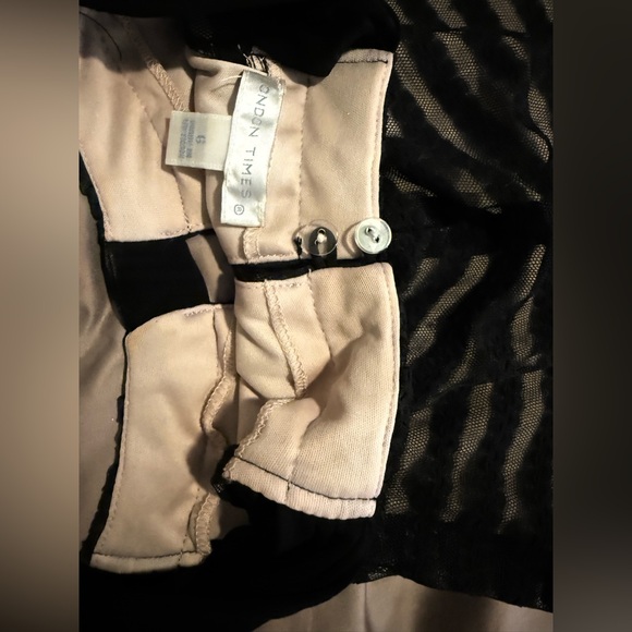 London Times Black Mesh Panel Maxi - Picture 5 of 5